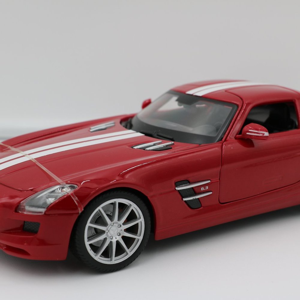Mercedes SLS AMG